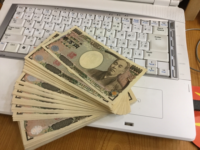 50万円を即日融資できるカードローン3選【収入証明書なしで手間いらず！】
