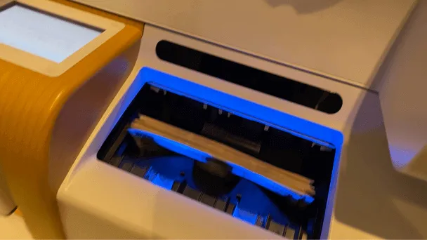 Banknotes-and-ATM
