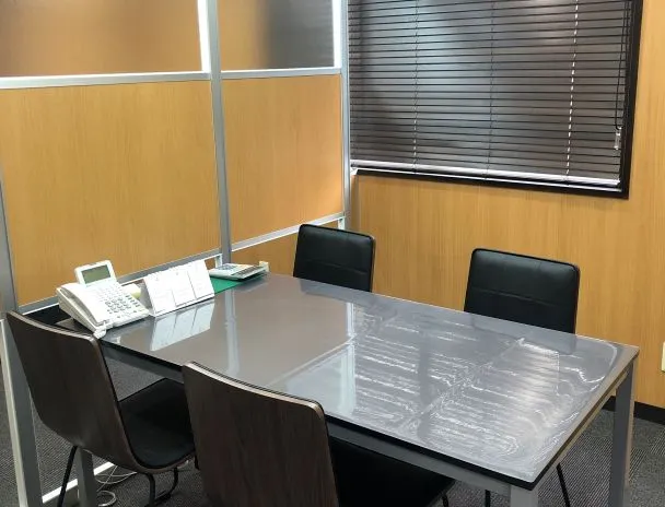 ワイズコーポレーションの室内